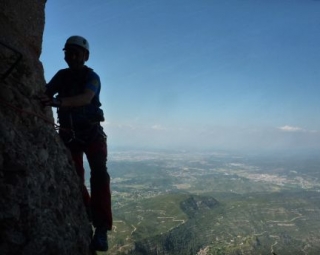 andando por la pared